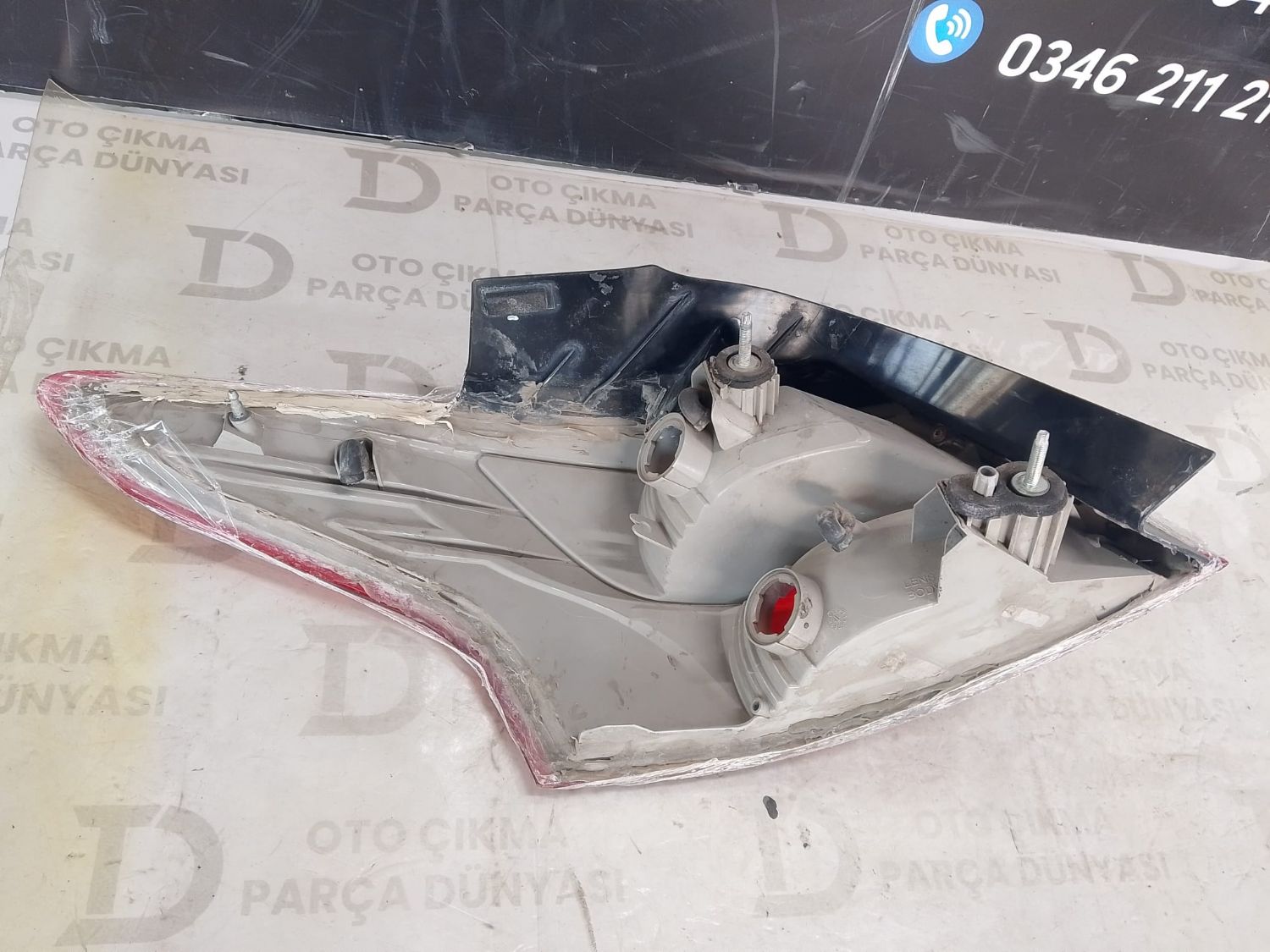 FORD FOCUS SA� DI� STOP